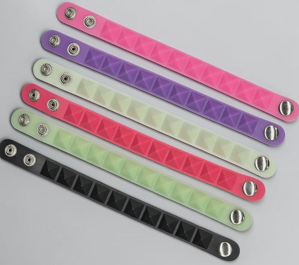 Glow In Dark Pyramid Bracelet