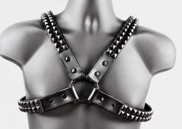 2 Row Pyramid Cross Harness