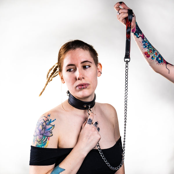 Rapture Leather Twist Leash
